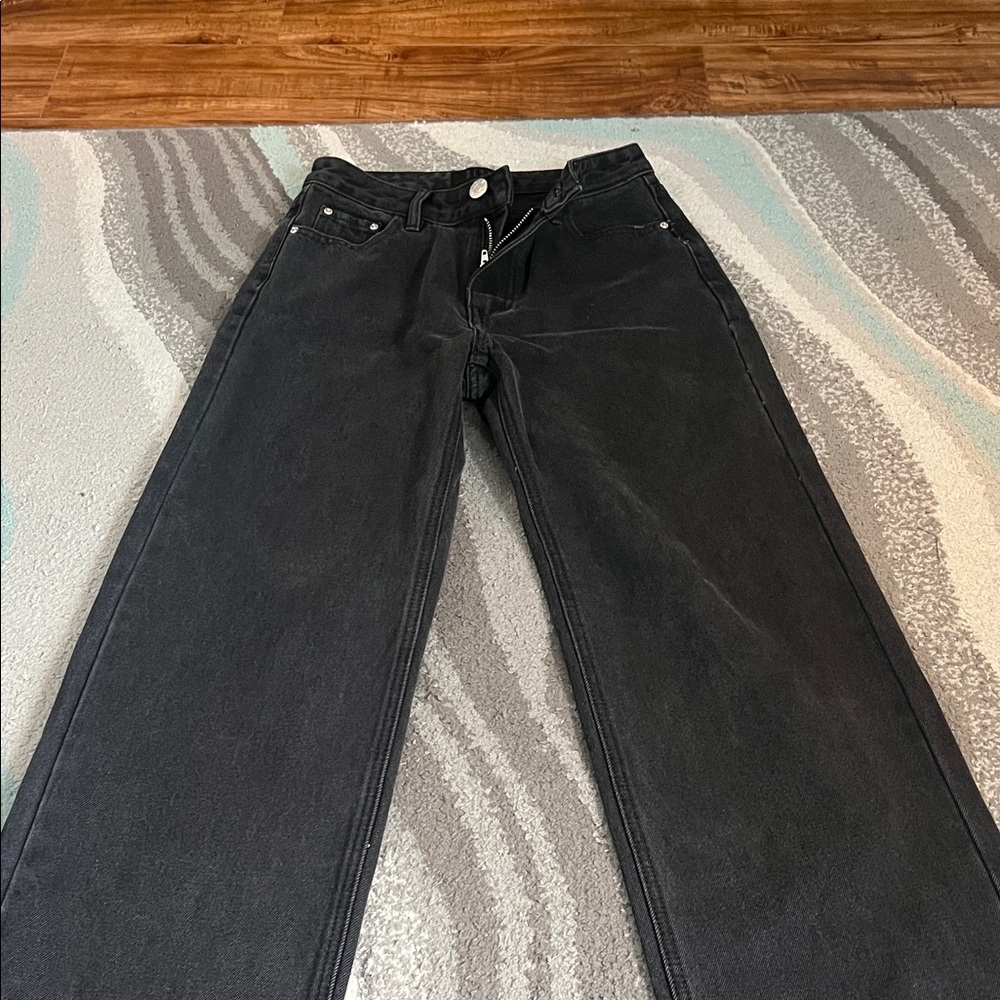 Relaxed Wide-Leg Men's Jeans — Black